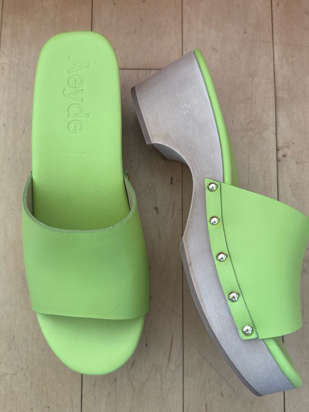 Aeyde Lime Green Leather Slide Clogs with Stud Accents